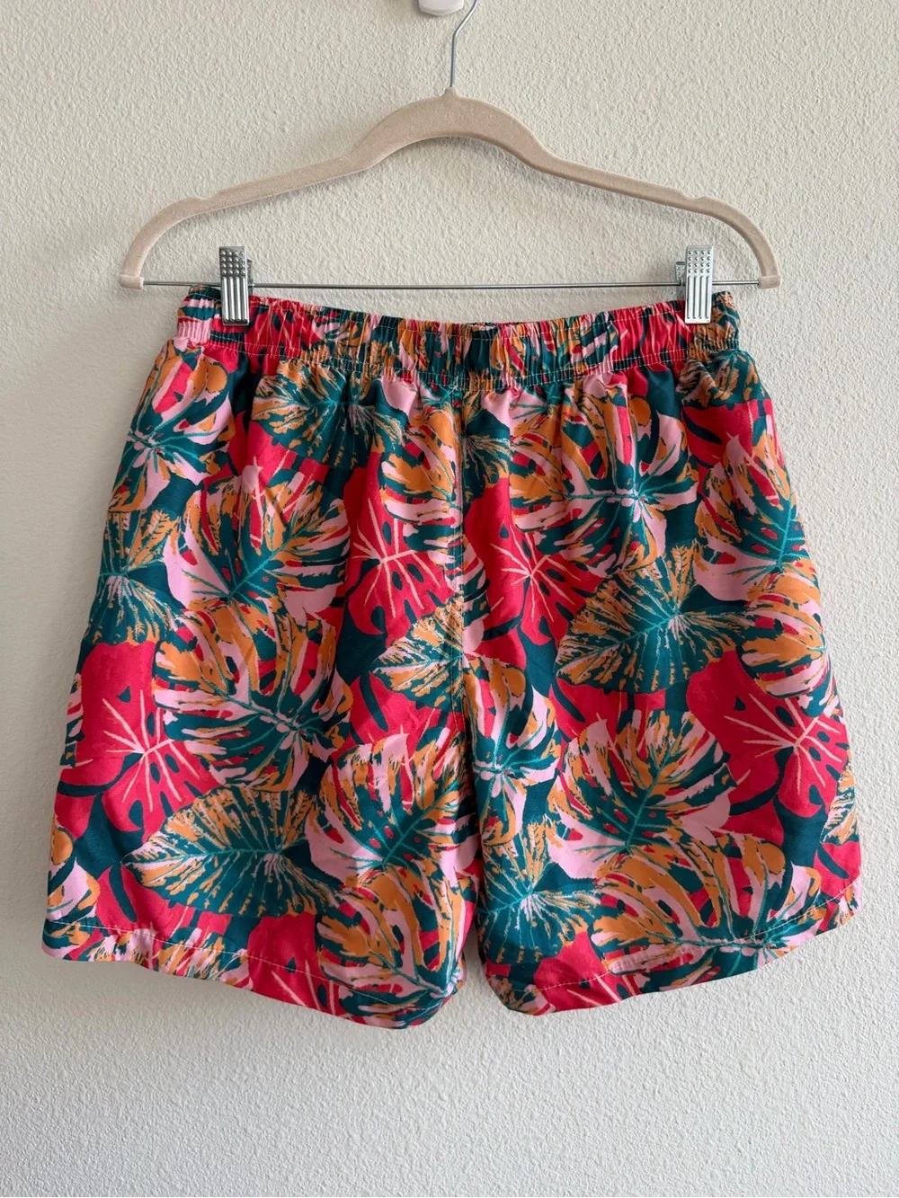 Manfinity Swim Bottoms size Small
